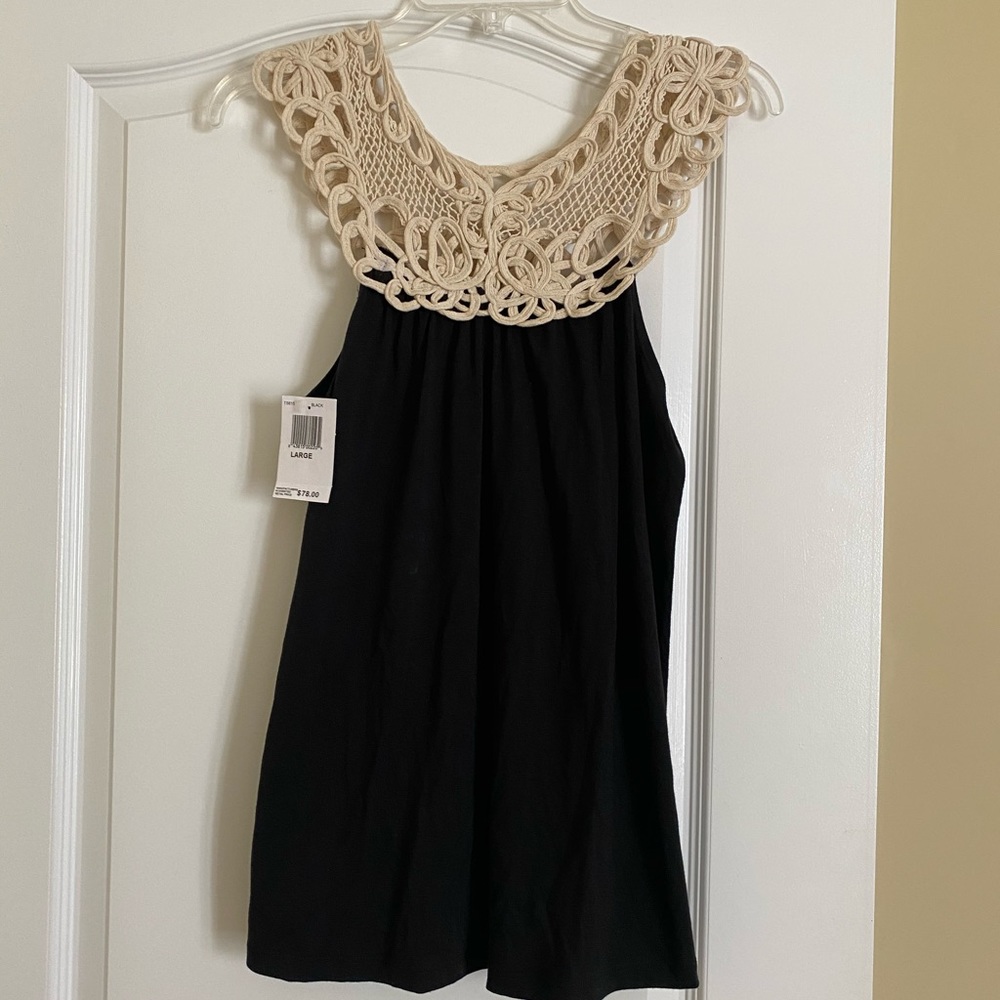NWT Veronicam black top with macrame neckline
